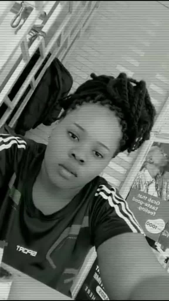@Layzella wa alineskine