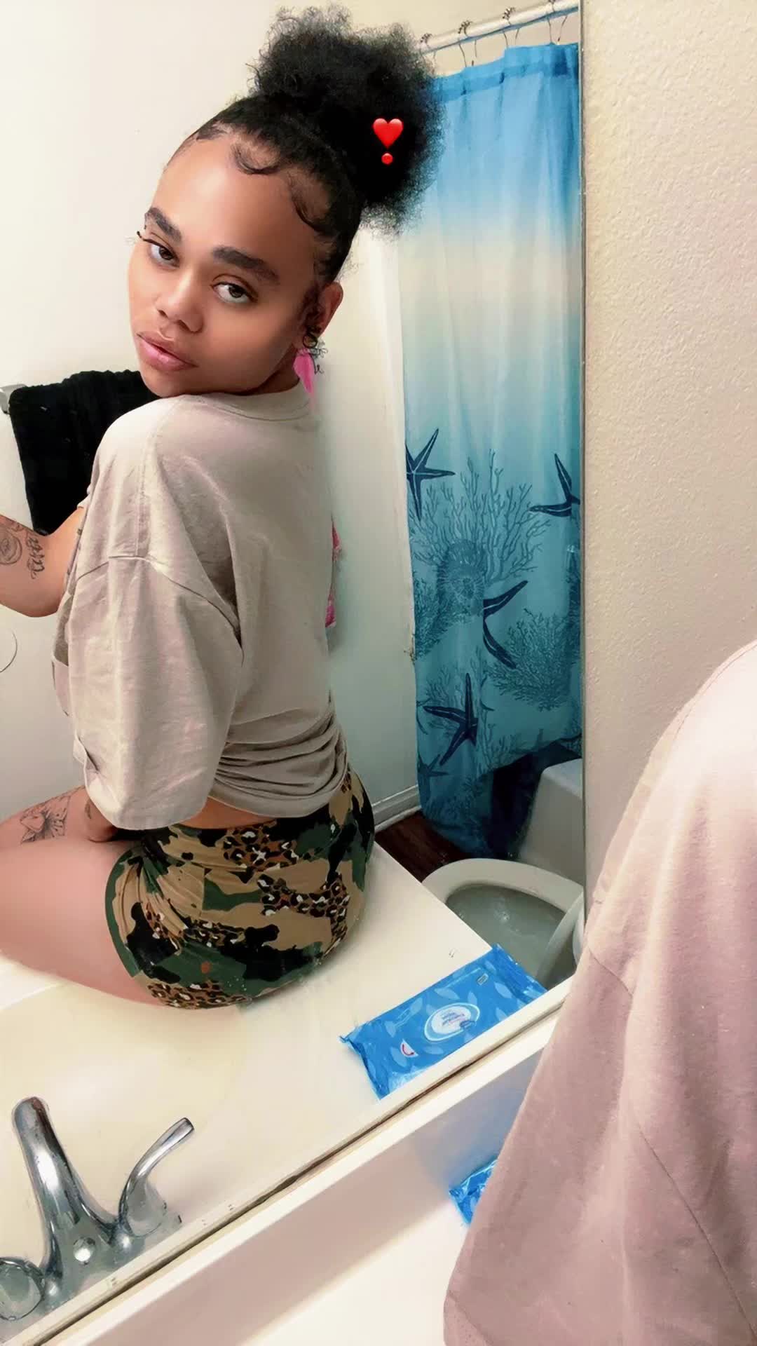 @Stinaastina🦋🌻