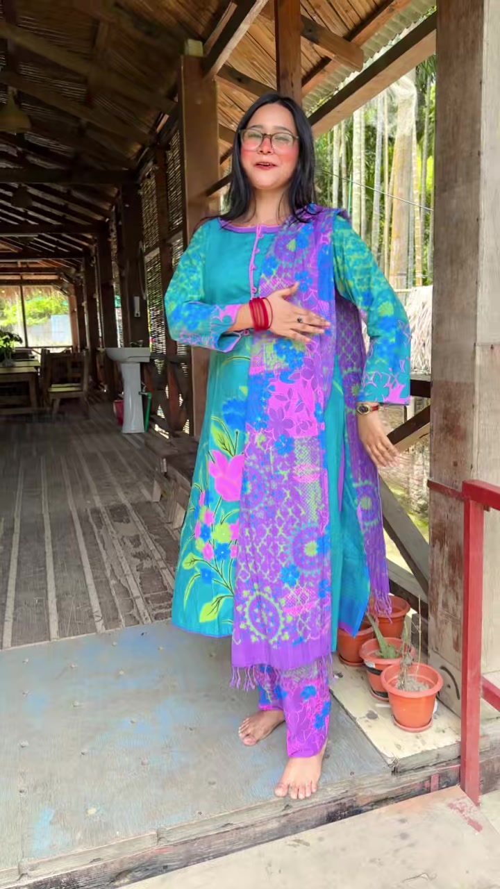 @Tania sultana surovi