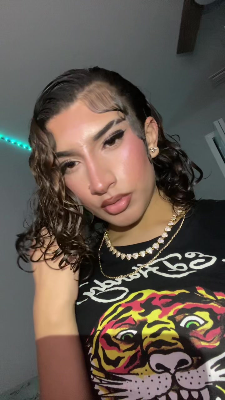 @dabaddestdoll