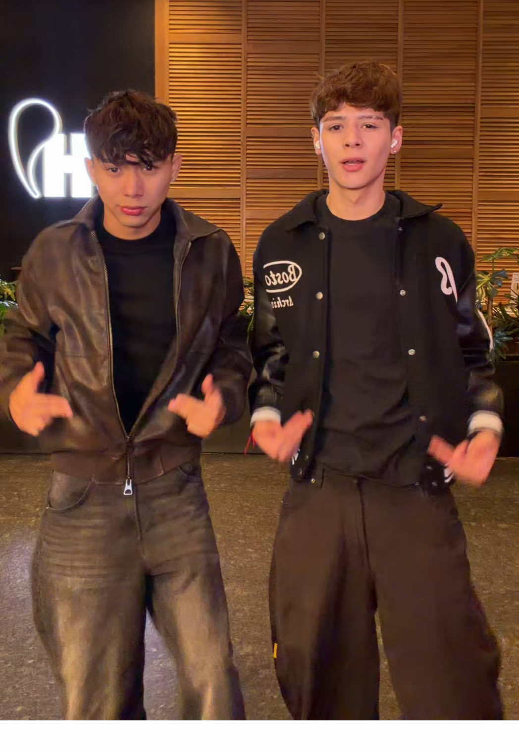@estebanwoo🦠