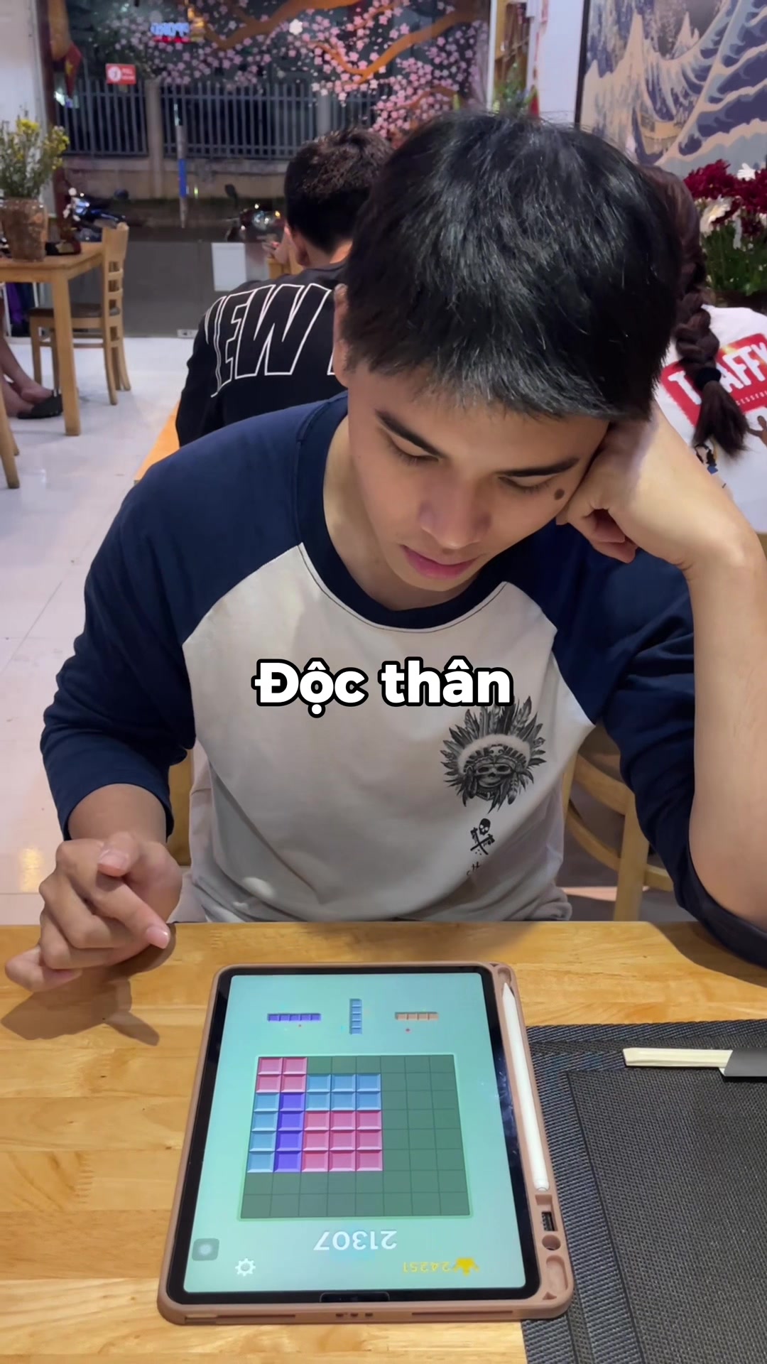 @Ng&agrave;i Qu&aacute;i Th&uacute;uuuu