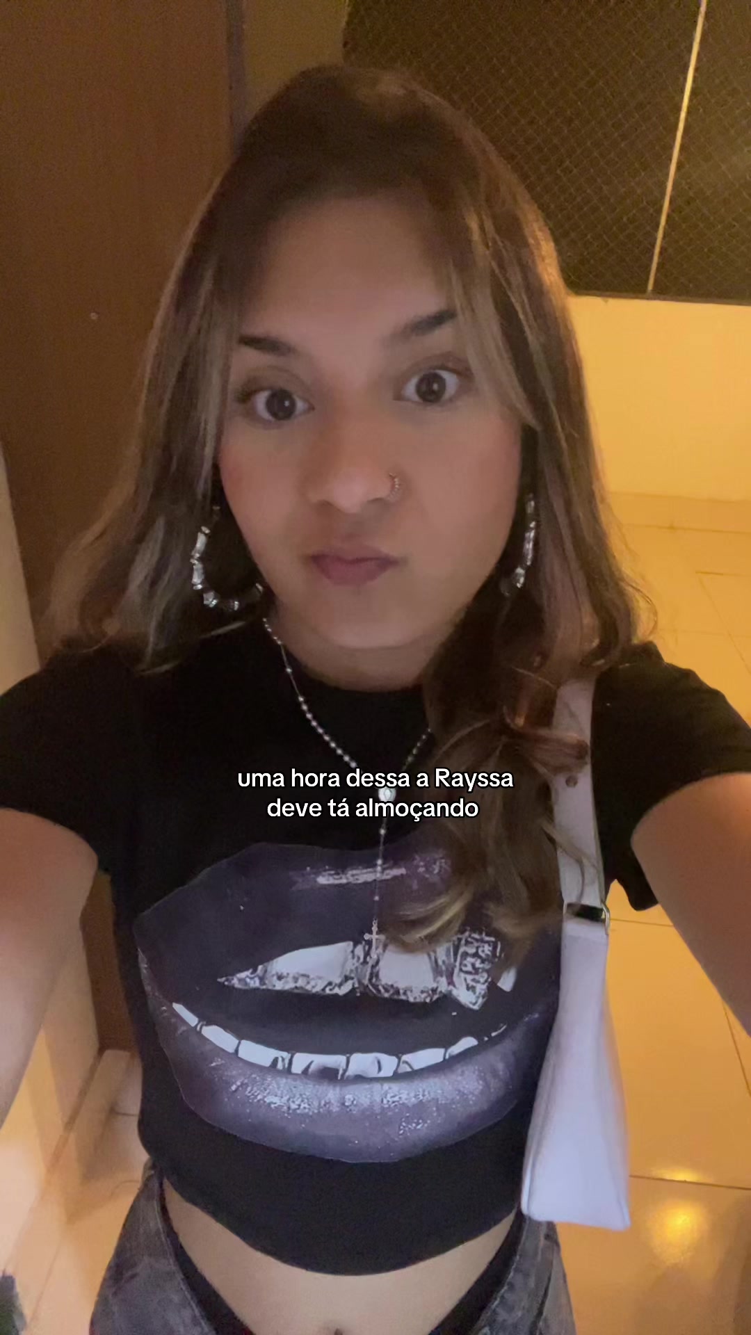@P É T A L A