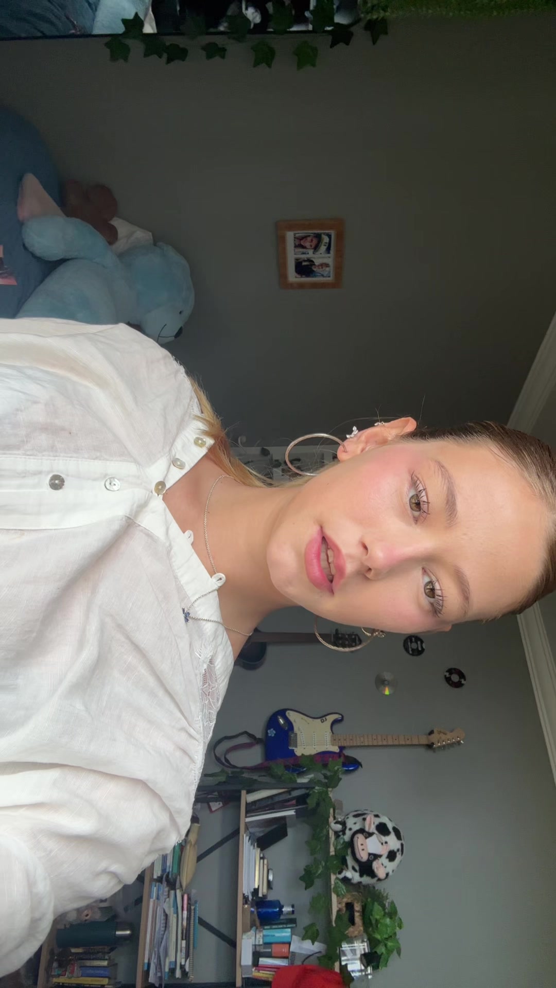 @Devii🪼