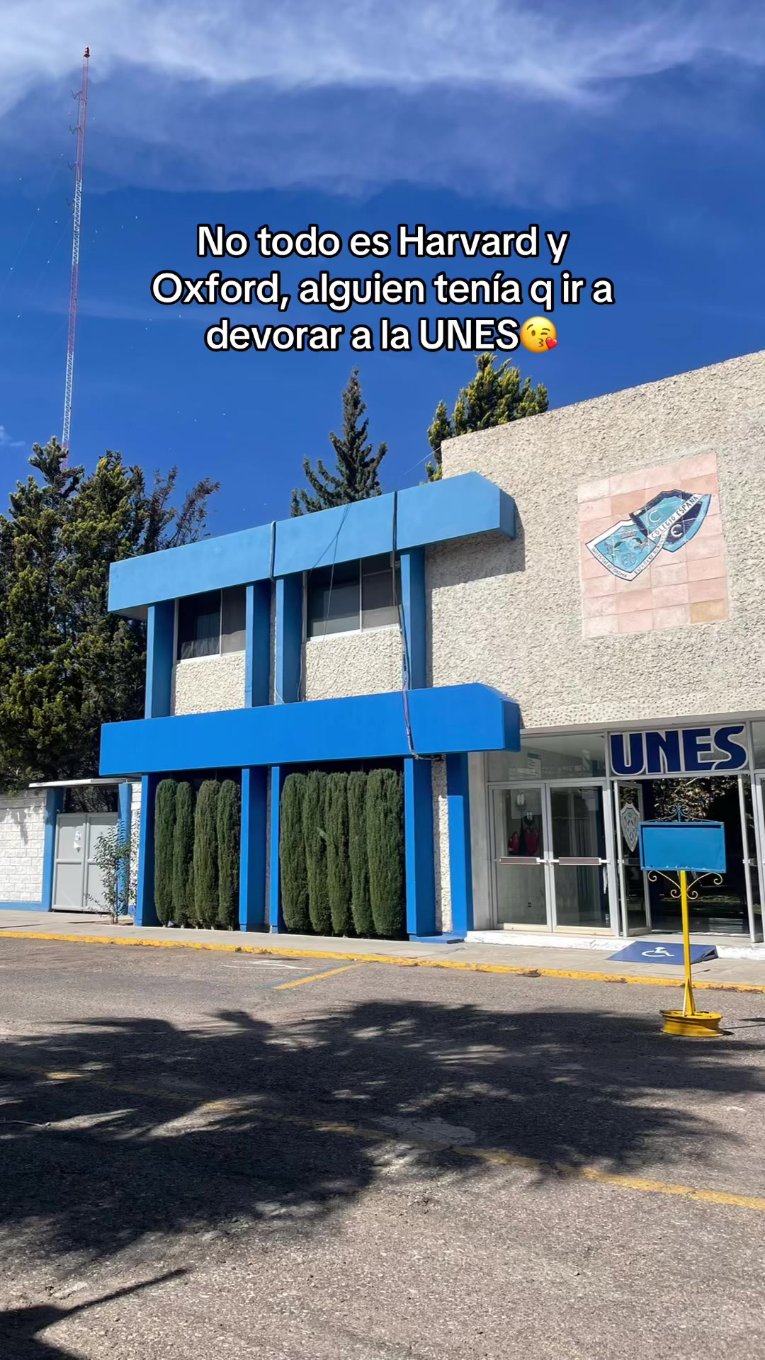 @Mía García