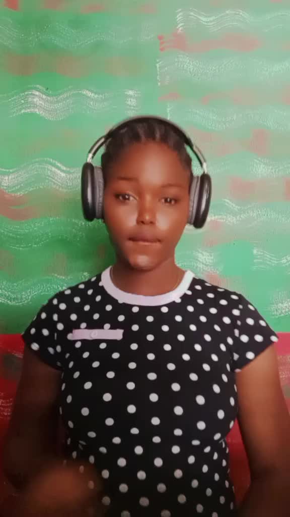 @Sarah 👅💞💞🥰🥰