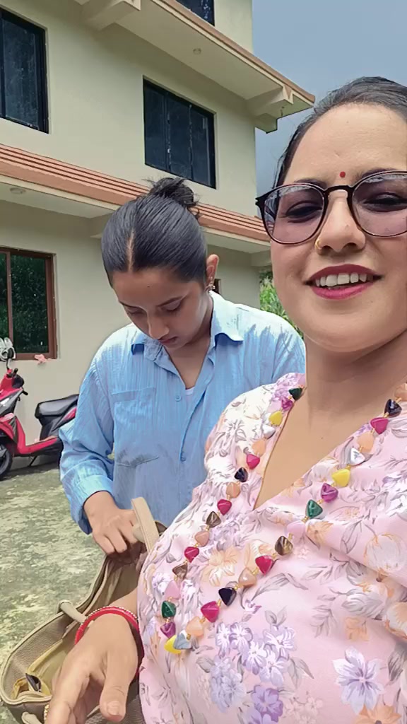 @Indira pokhrell (K c)