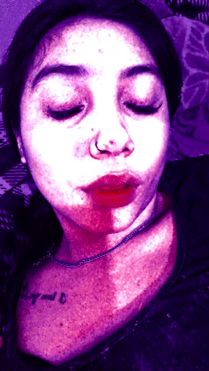 @Thania Silva
