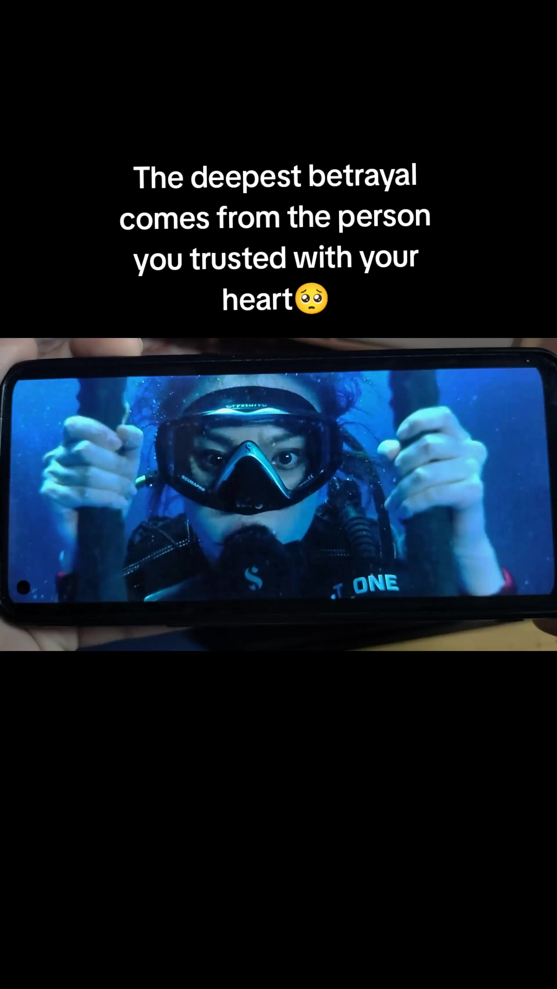 @Rob🫦