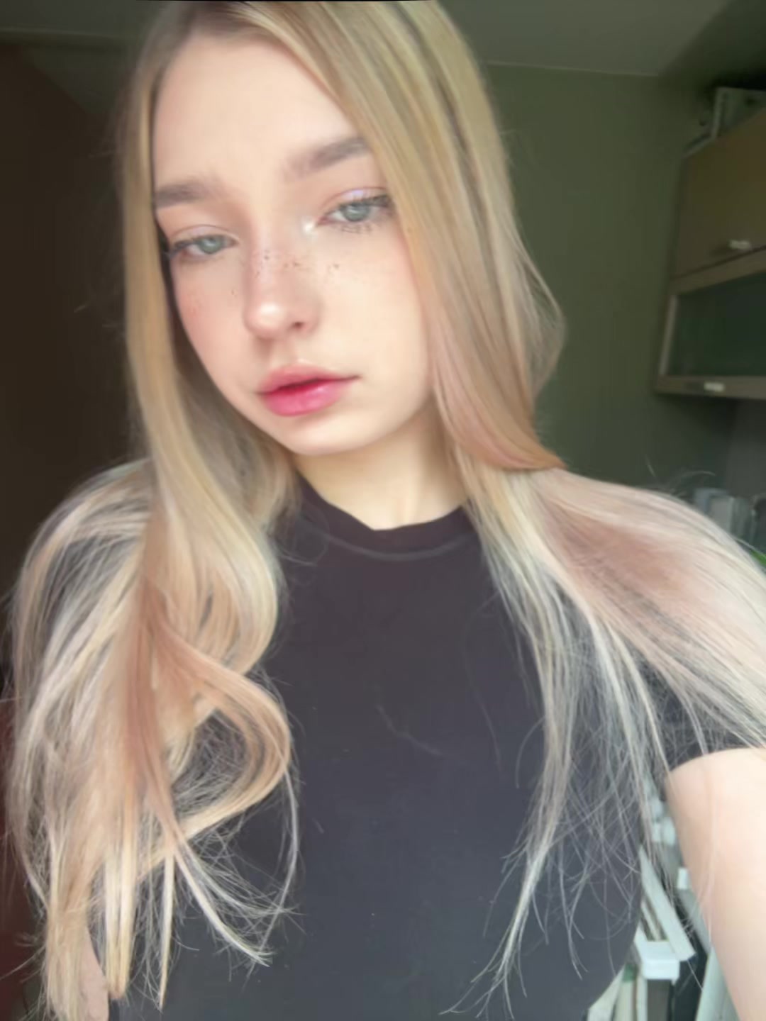 @гаргамелина 🧝🏻♀️