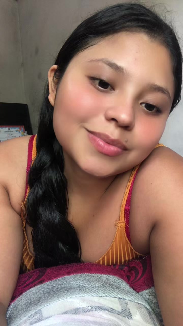 @T&uacute; chaparrita 😍😍