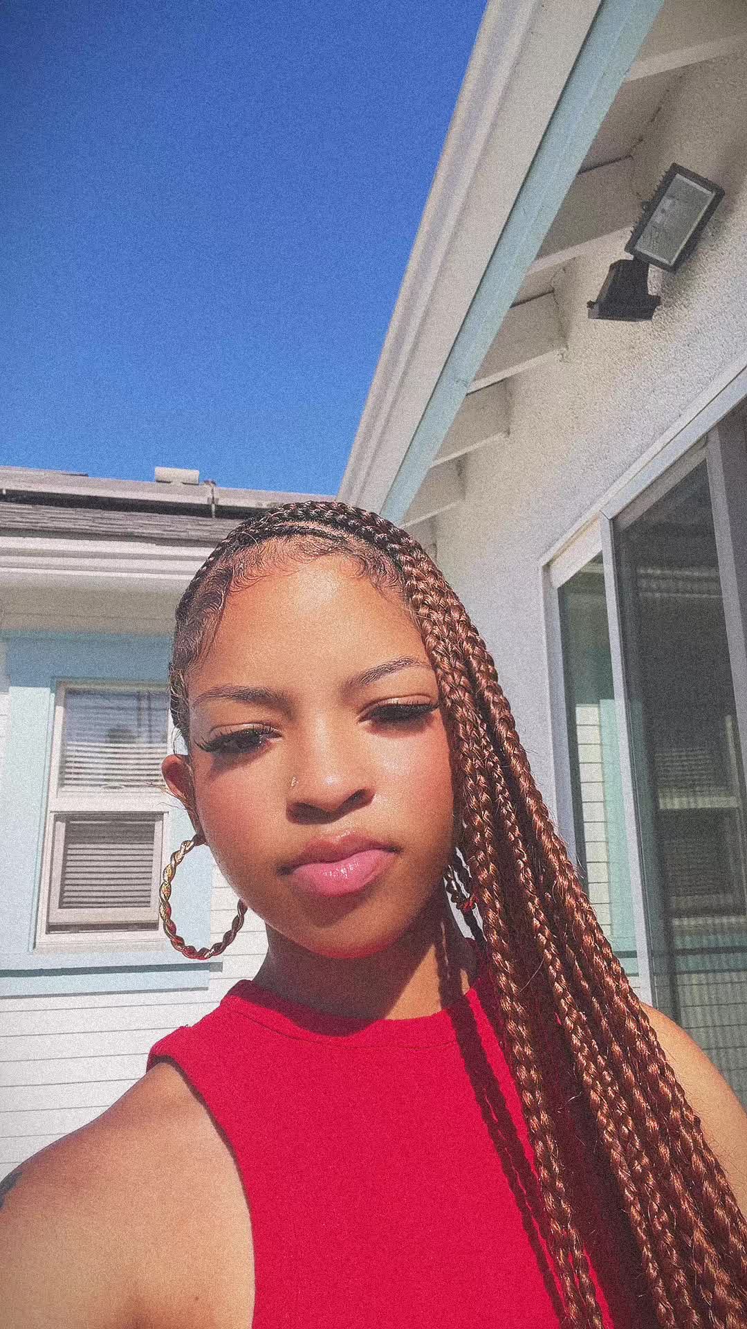 @thaonlyygirlyy