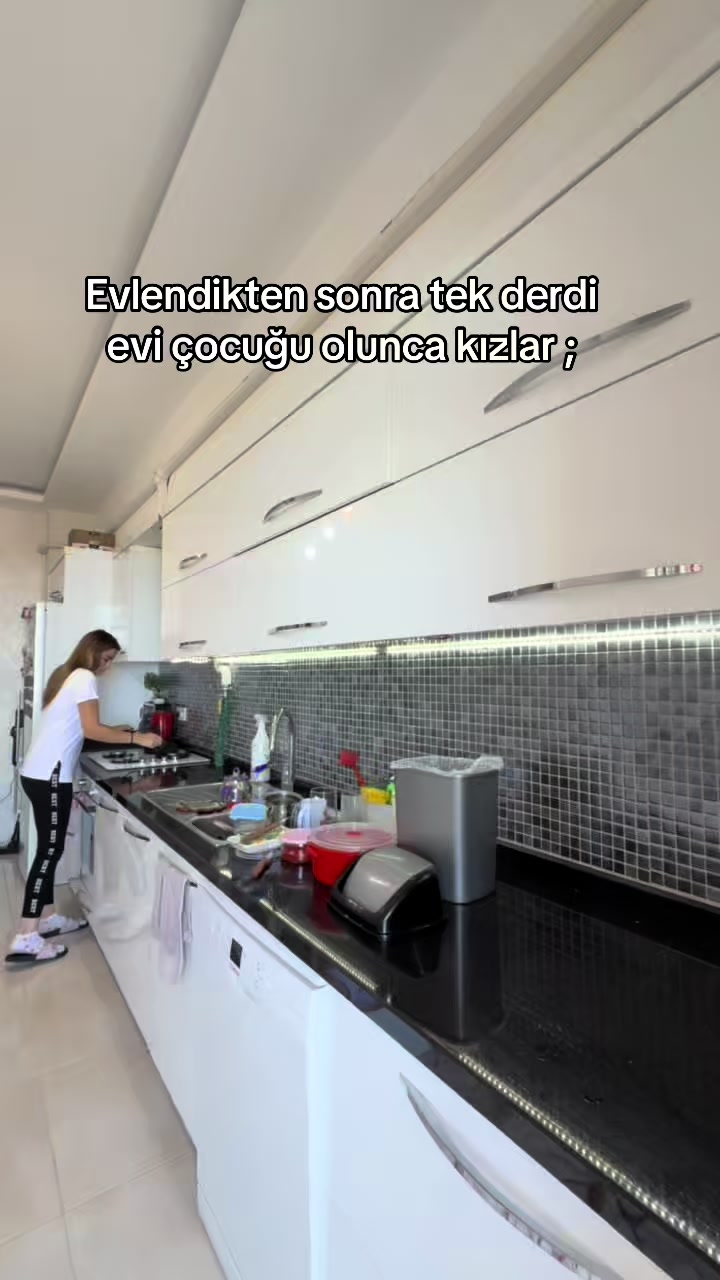 @neslihanadnr