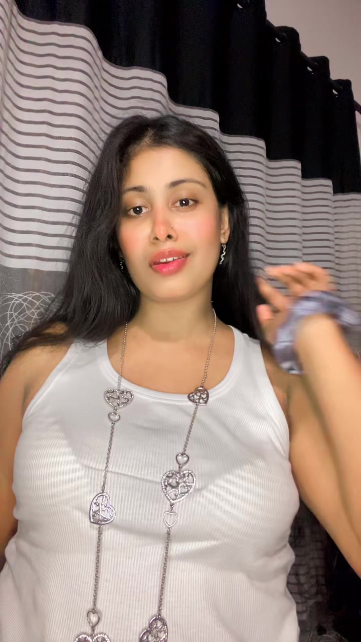 @Binuri Gomes🫧🎀