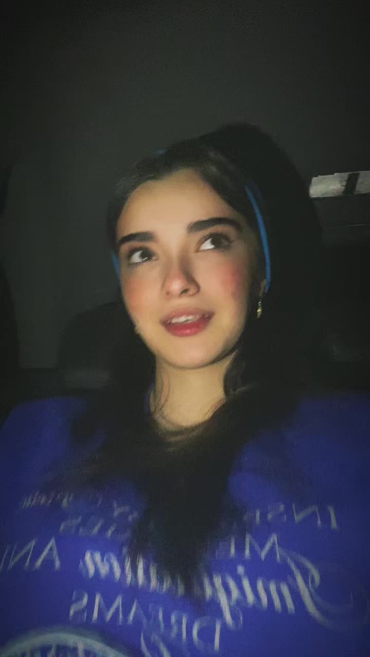 @E L I S🧚🏻♀️