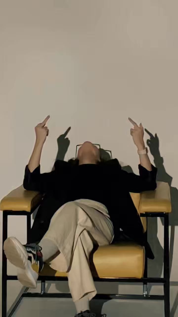 @De