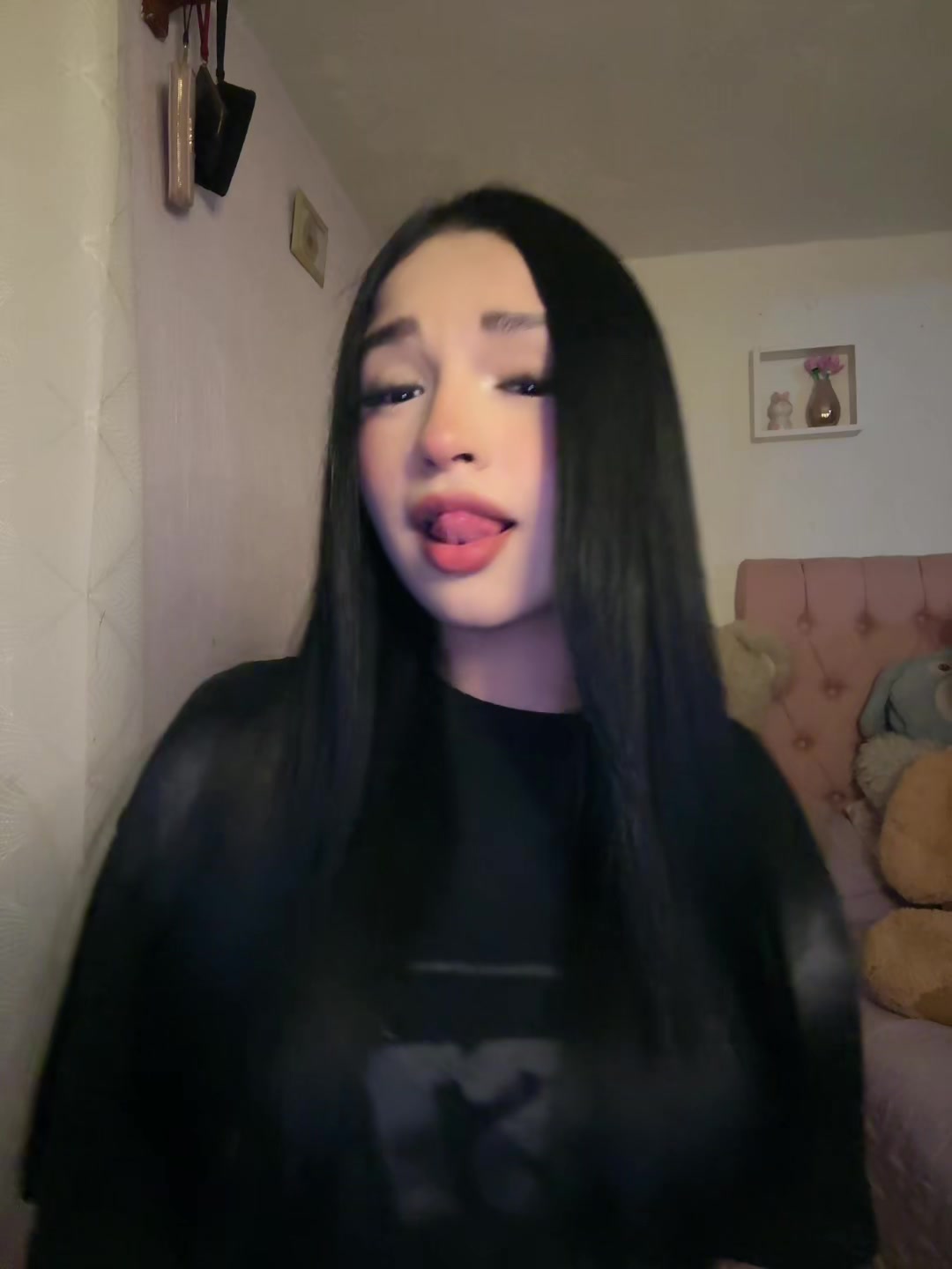@_.๐ฐ๐ณ๐ฐ๐ด๐ด๐ฐ๐ง
