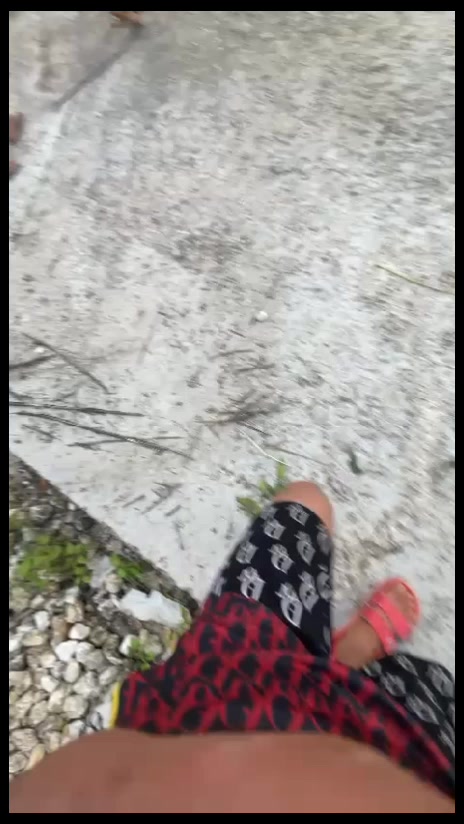 @ບີ ເອງ 🤗