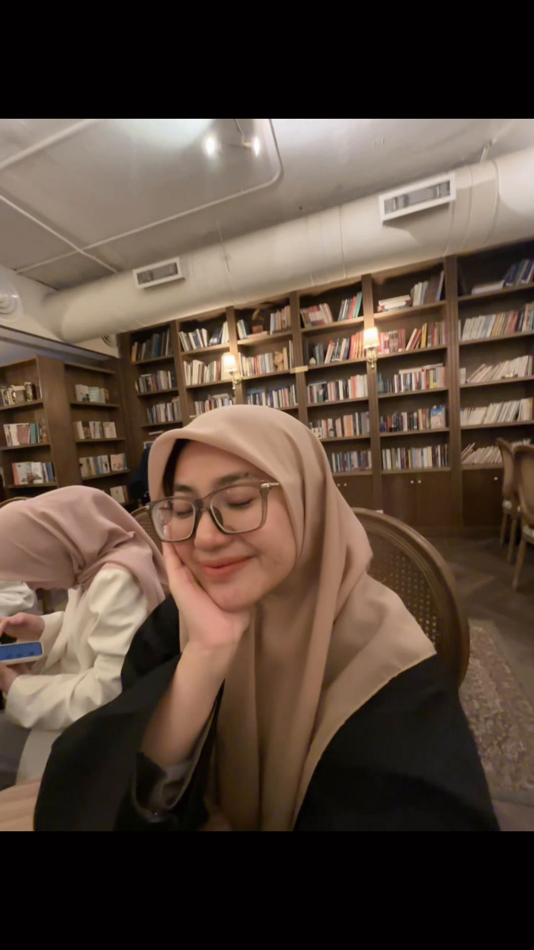 @CEO BARU KEMARIN SORE
