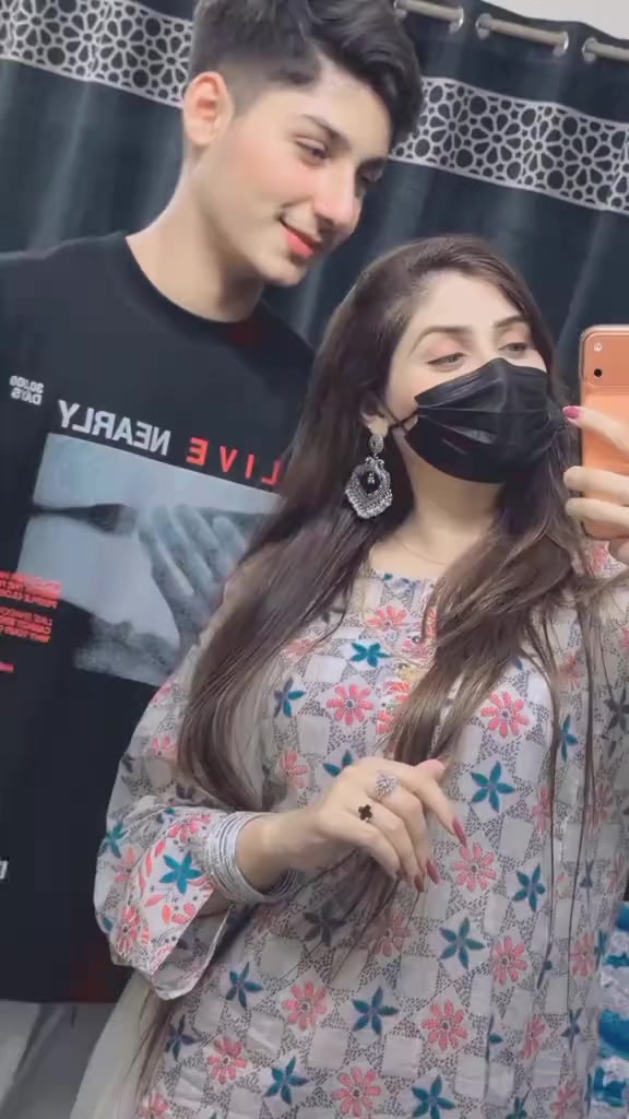 @Rabia koko185