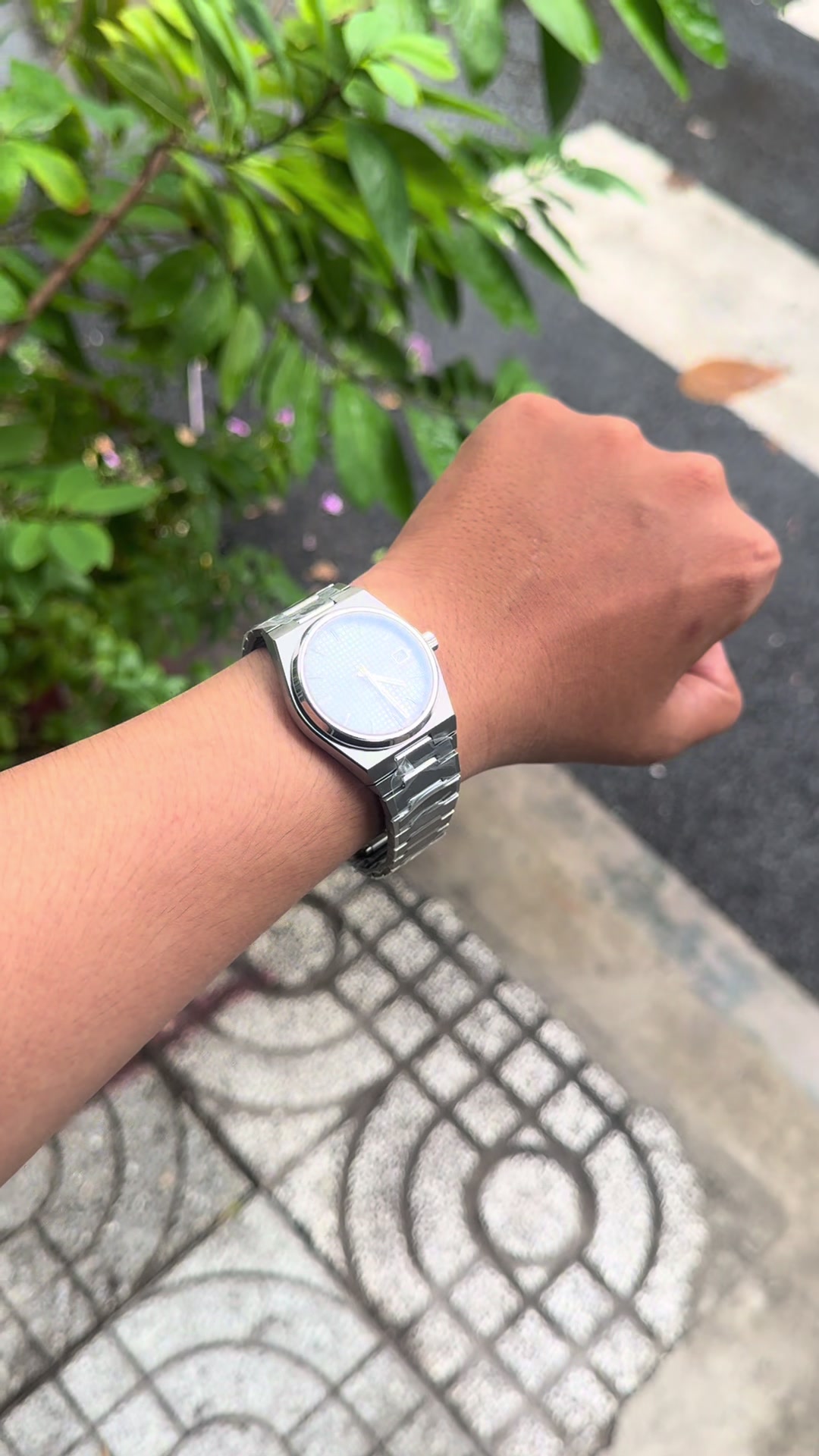 @QuốcThôngg 1.Minute