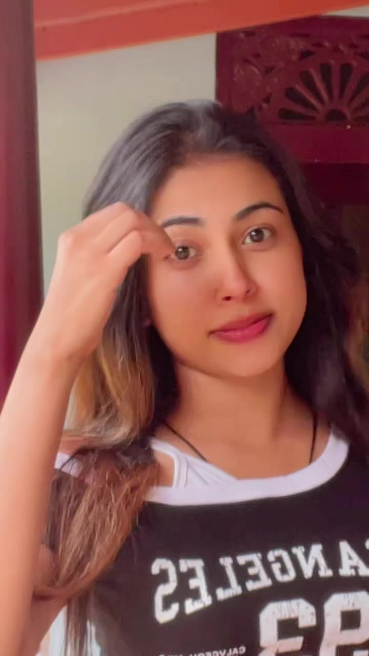 @Manee_🥹🤍