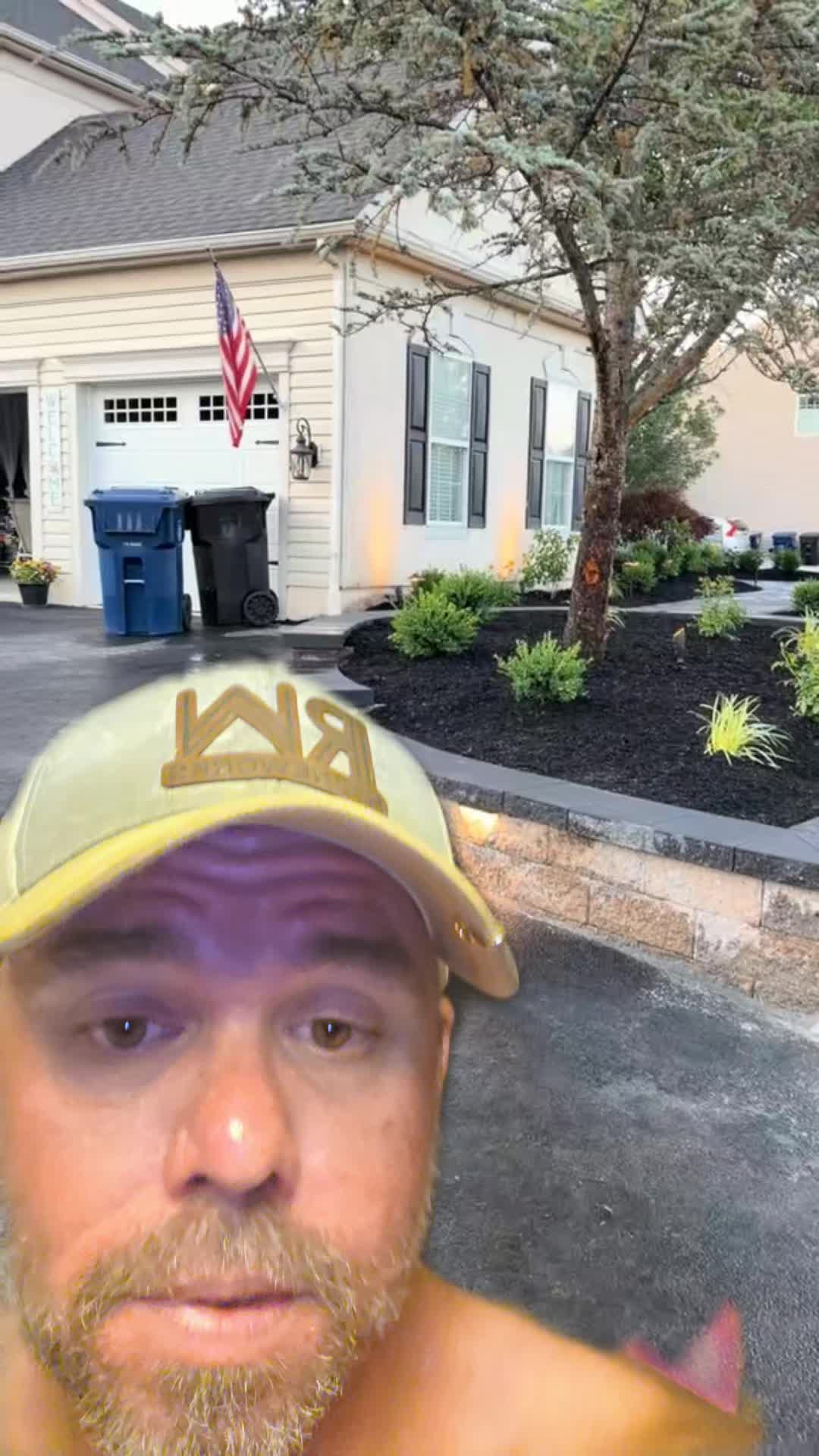@RW