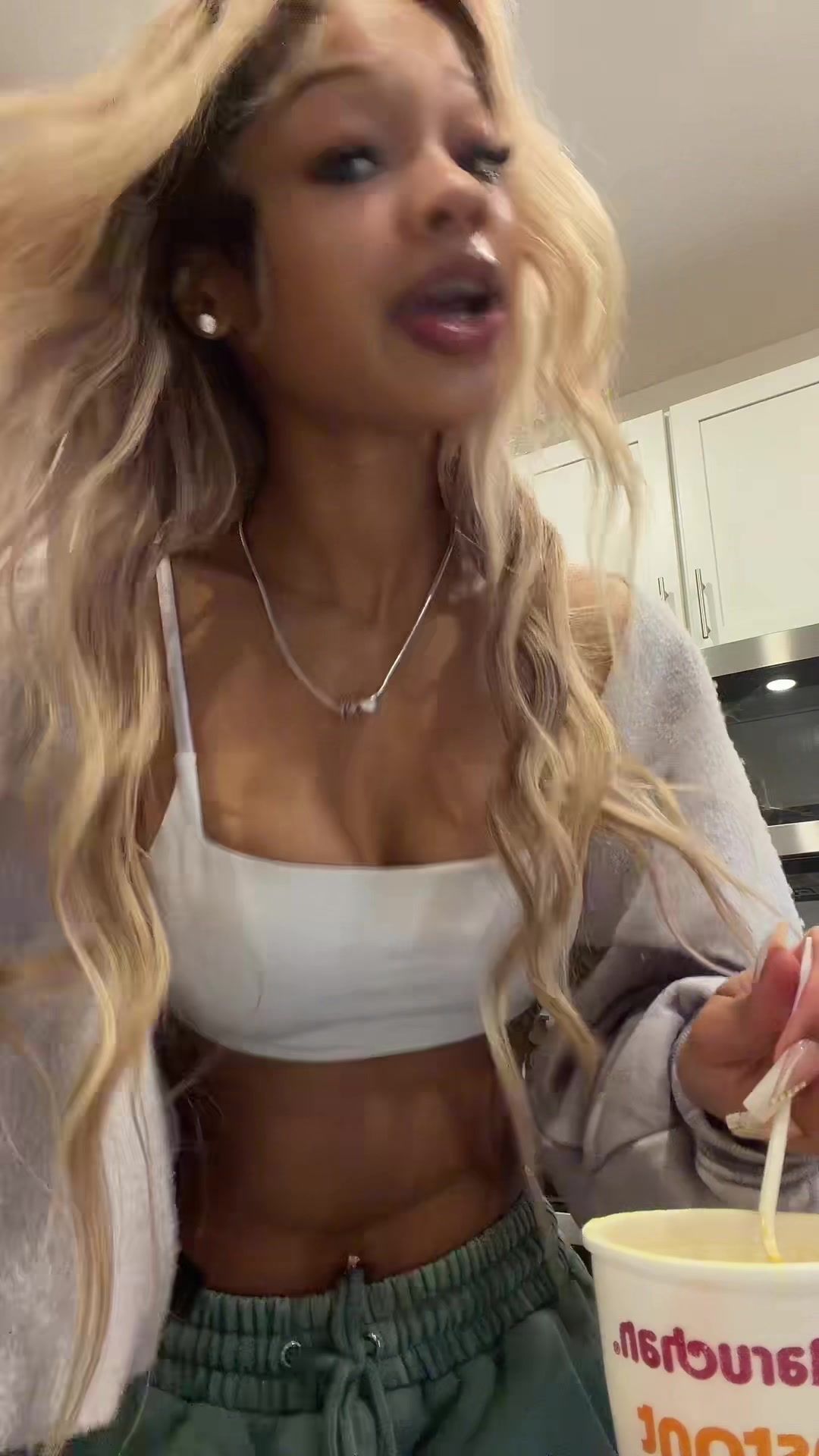 @Farahheartss