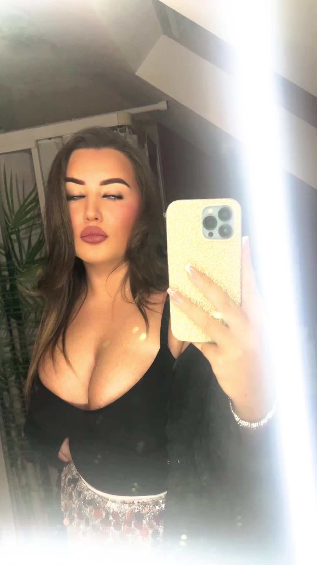 @Katherina_px