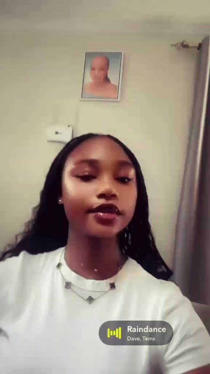 @Nuella1 ✝️🤍🦋
