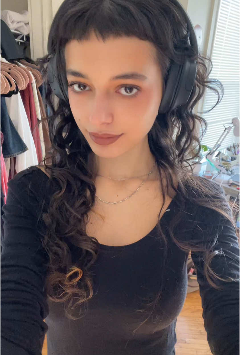 @Maya 🖤