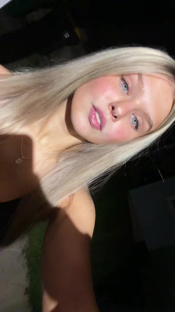 @emily💋ྀིྀི