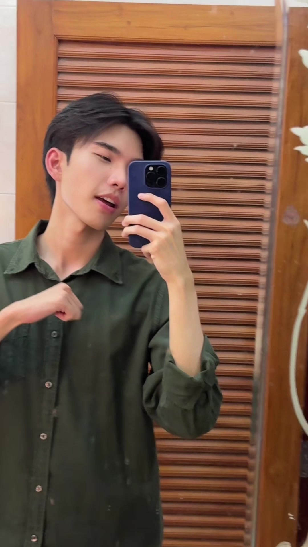 @มันนี่ชอบอยู่บ้าน