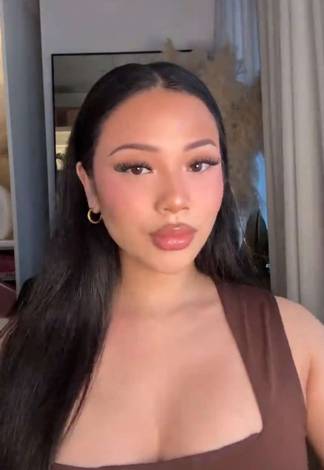 @thailiian