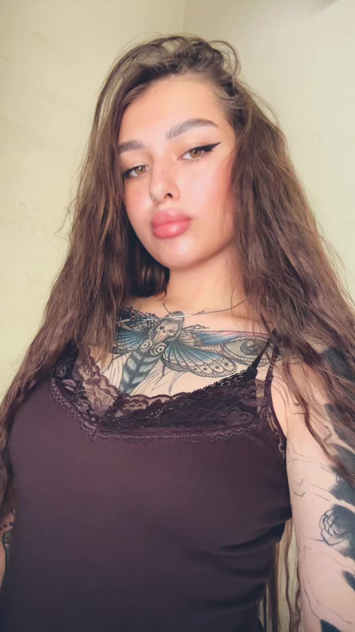 @Лара 🫦