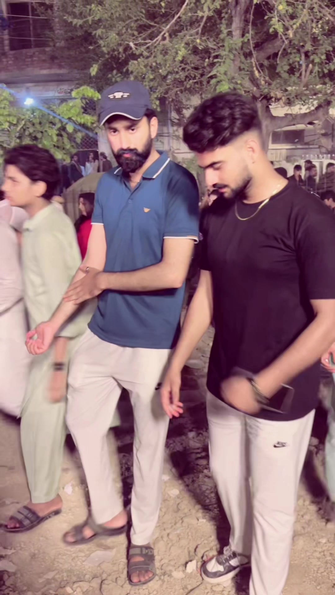 @شاہ زیب گجر💫🫶