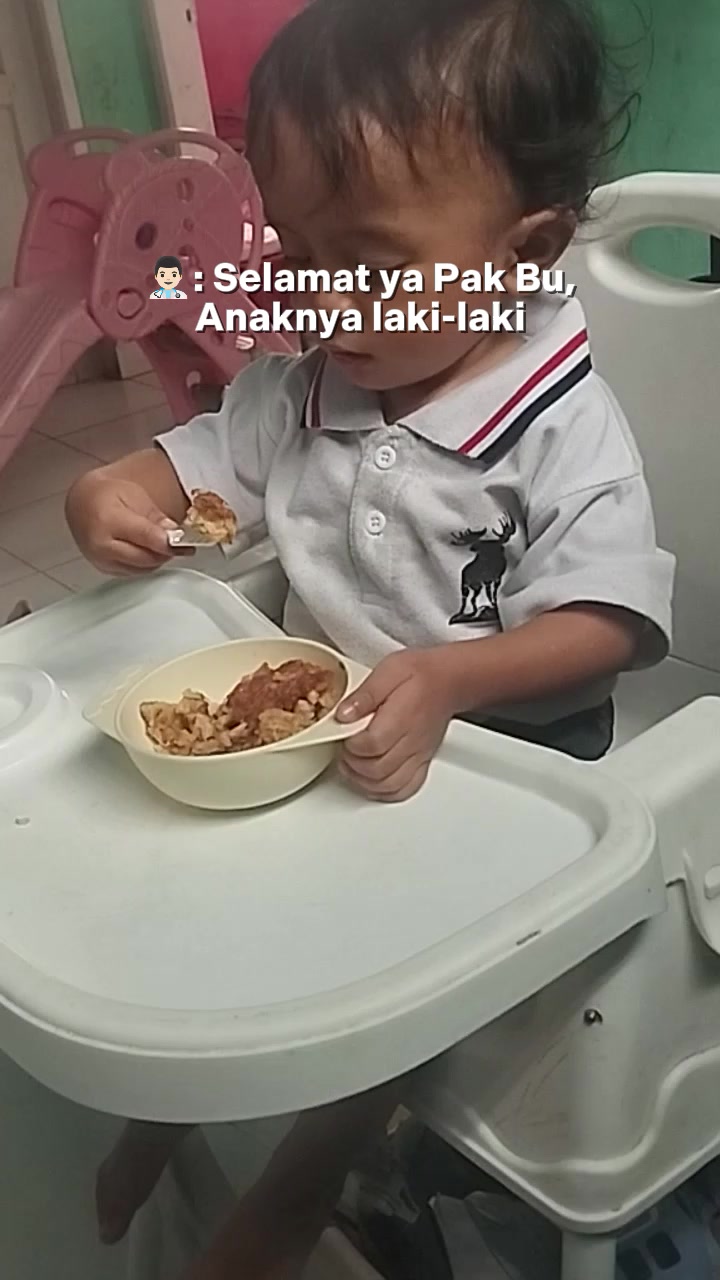 @momhie