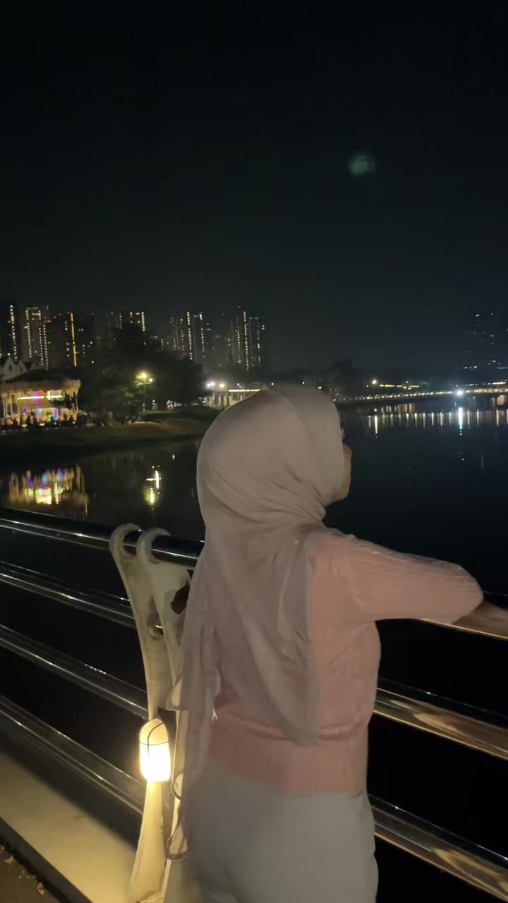 @Ratnasarii🐣✨