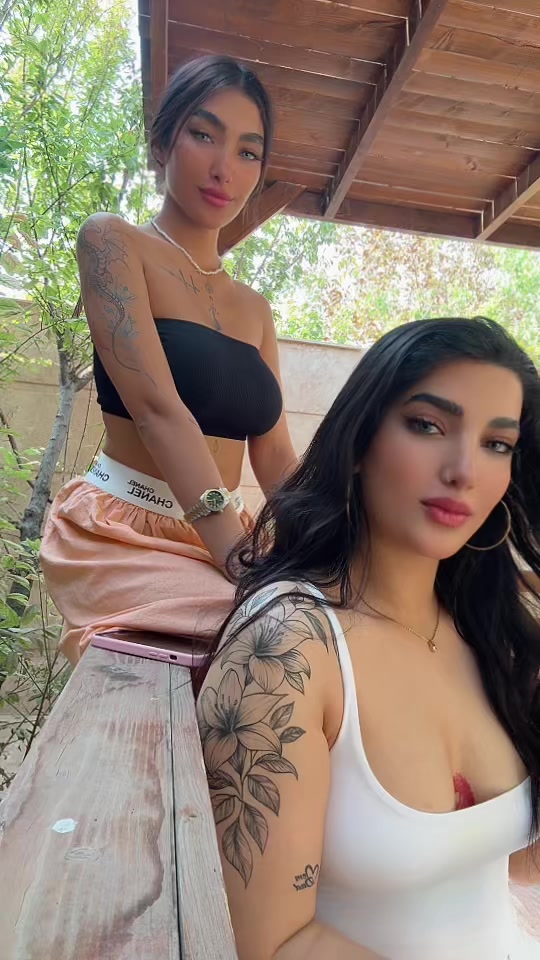 @Melika Nazari310