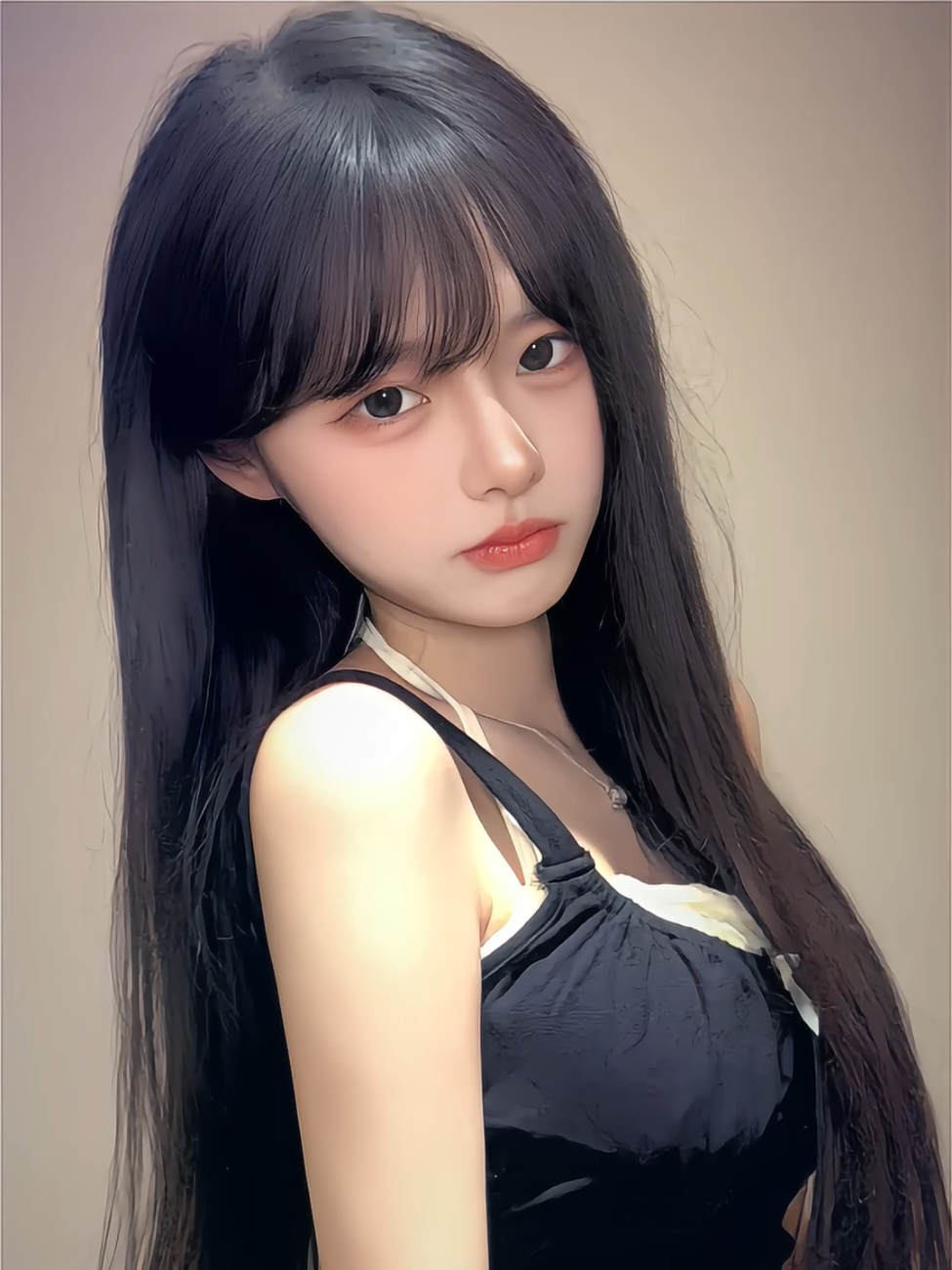 @𝘼𝙣𝙨𝙝𝙞