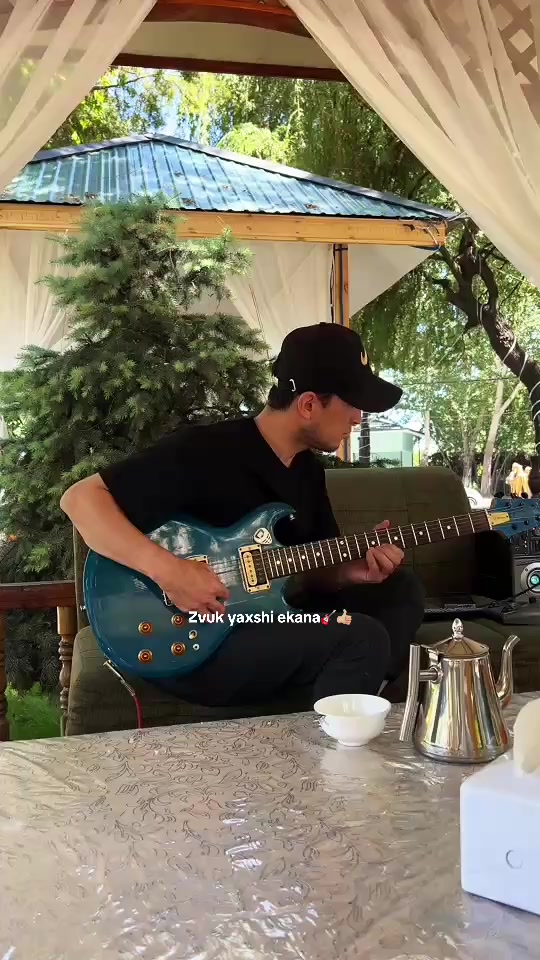 @tillo_guitar
