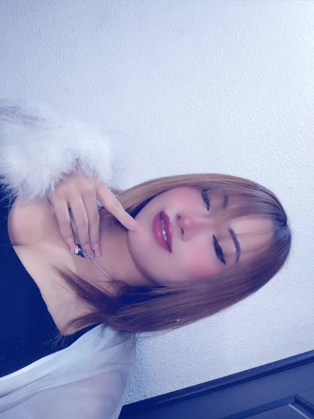 @Isabela Altán