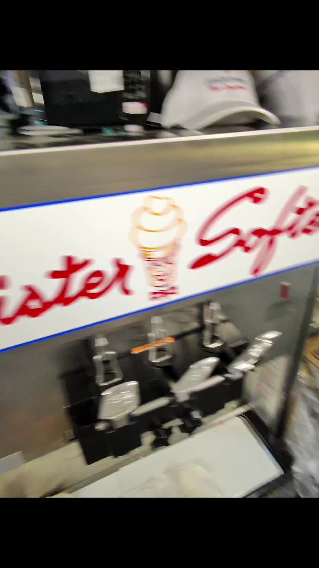 @fishtownmistersoftee