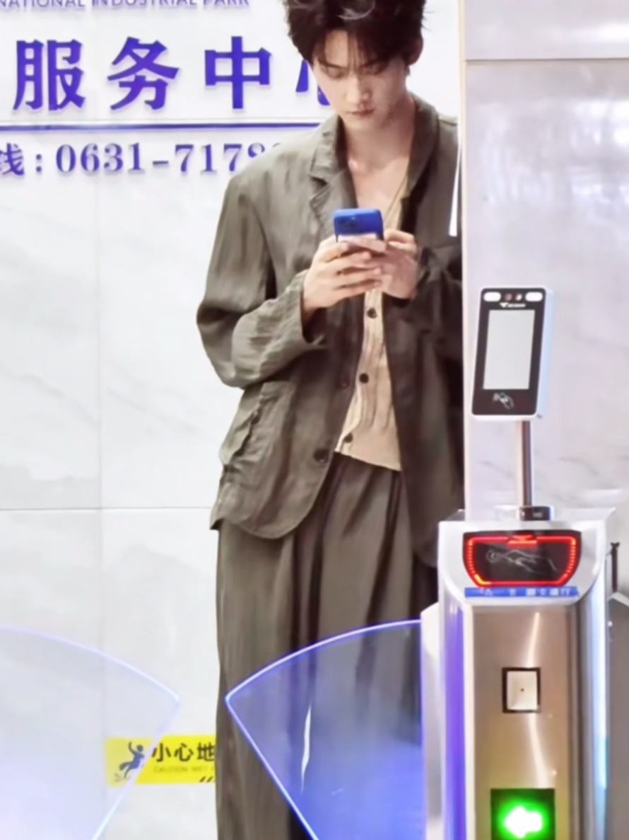 @Chinese2u 小红人