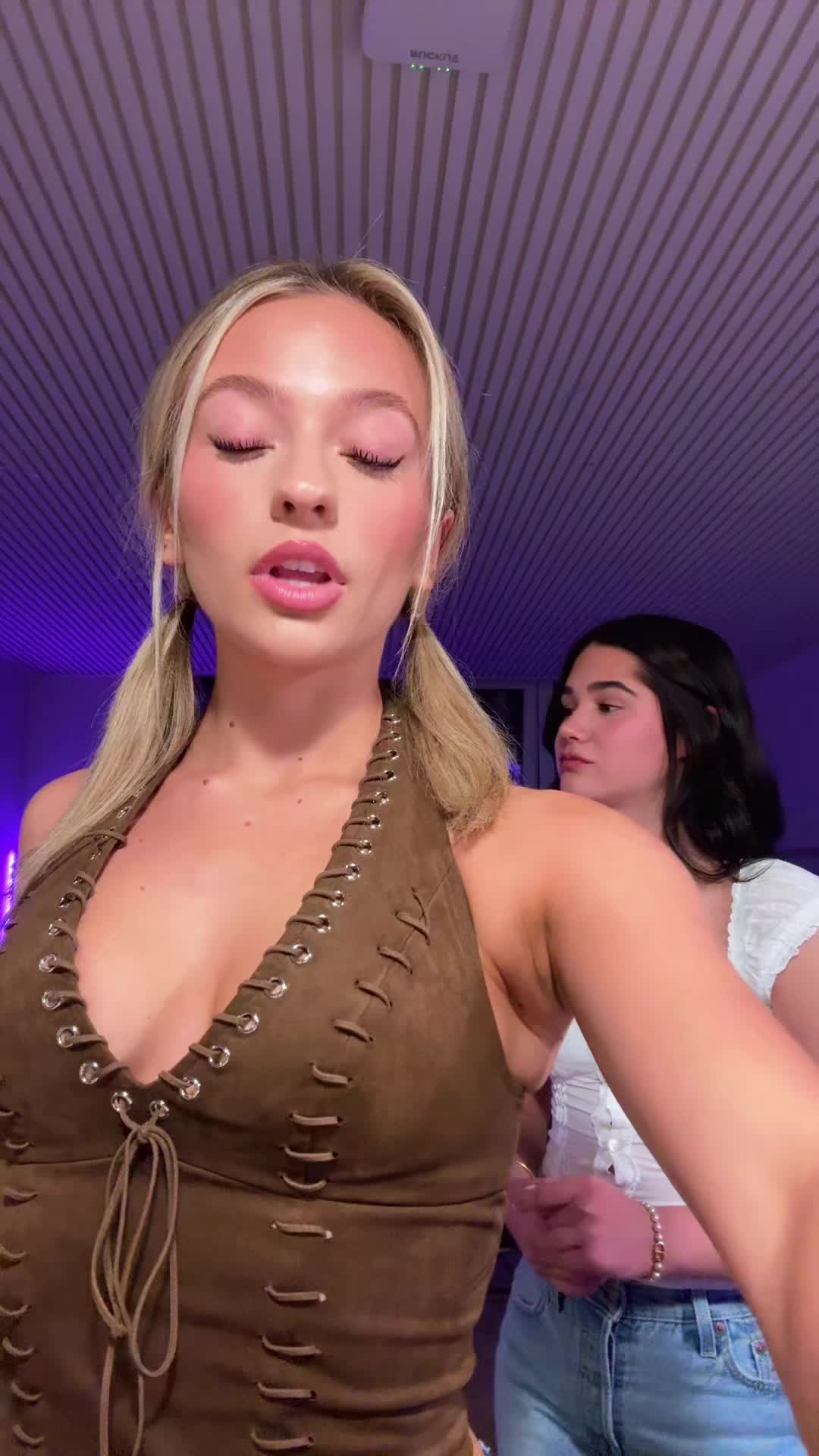 @baileyferrisss
