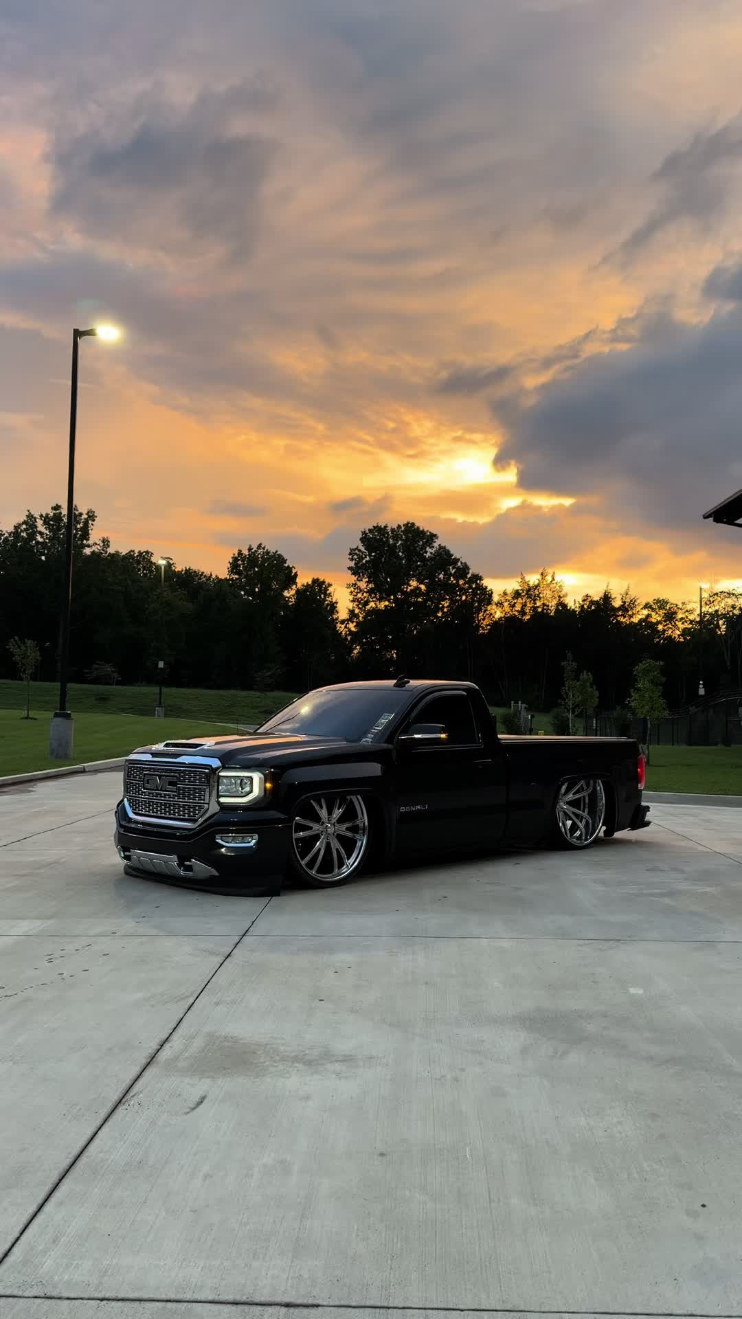 @1slowltx_