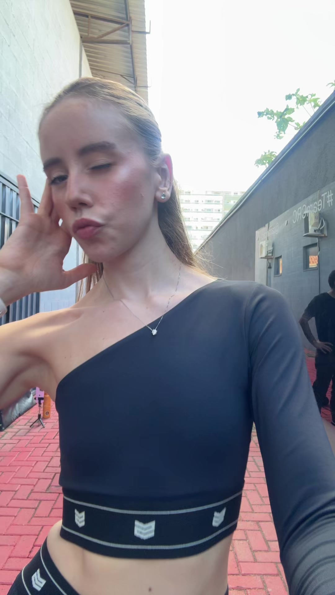 @Vitoria Nunes