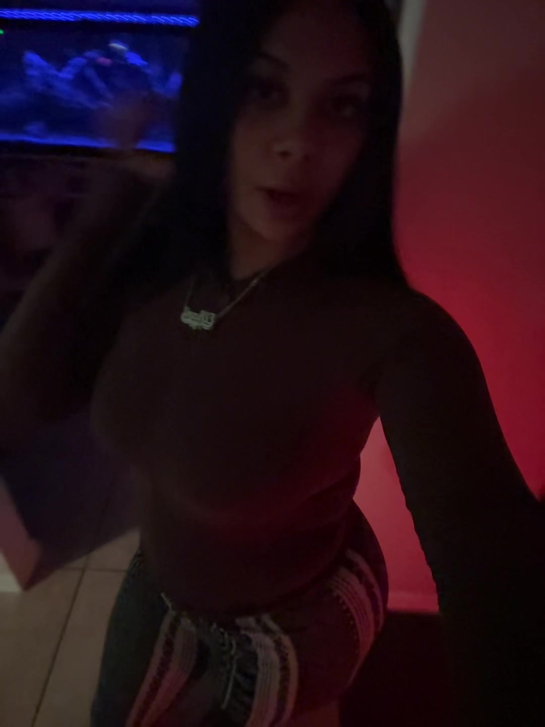 @Idkwhattoputasmyname