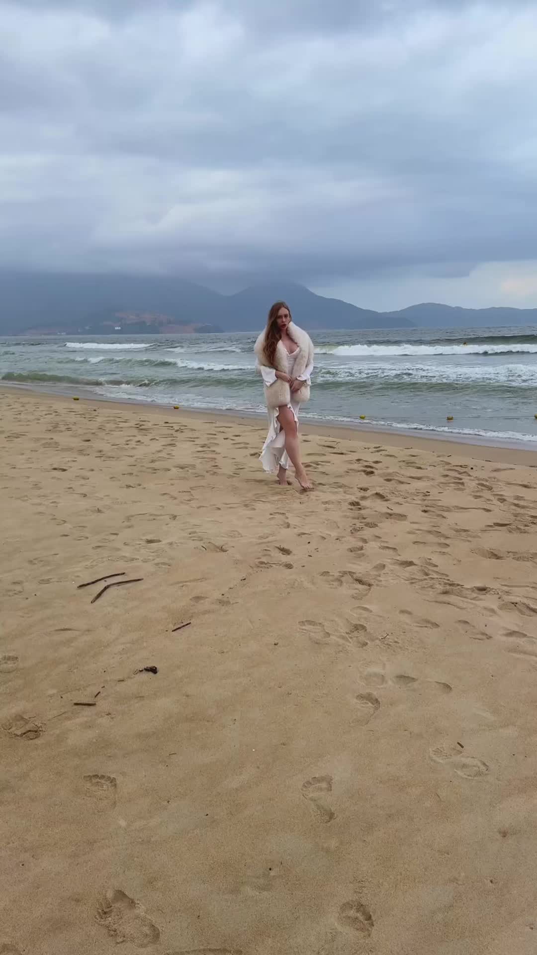 @Alonemimi