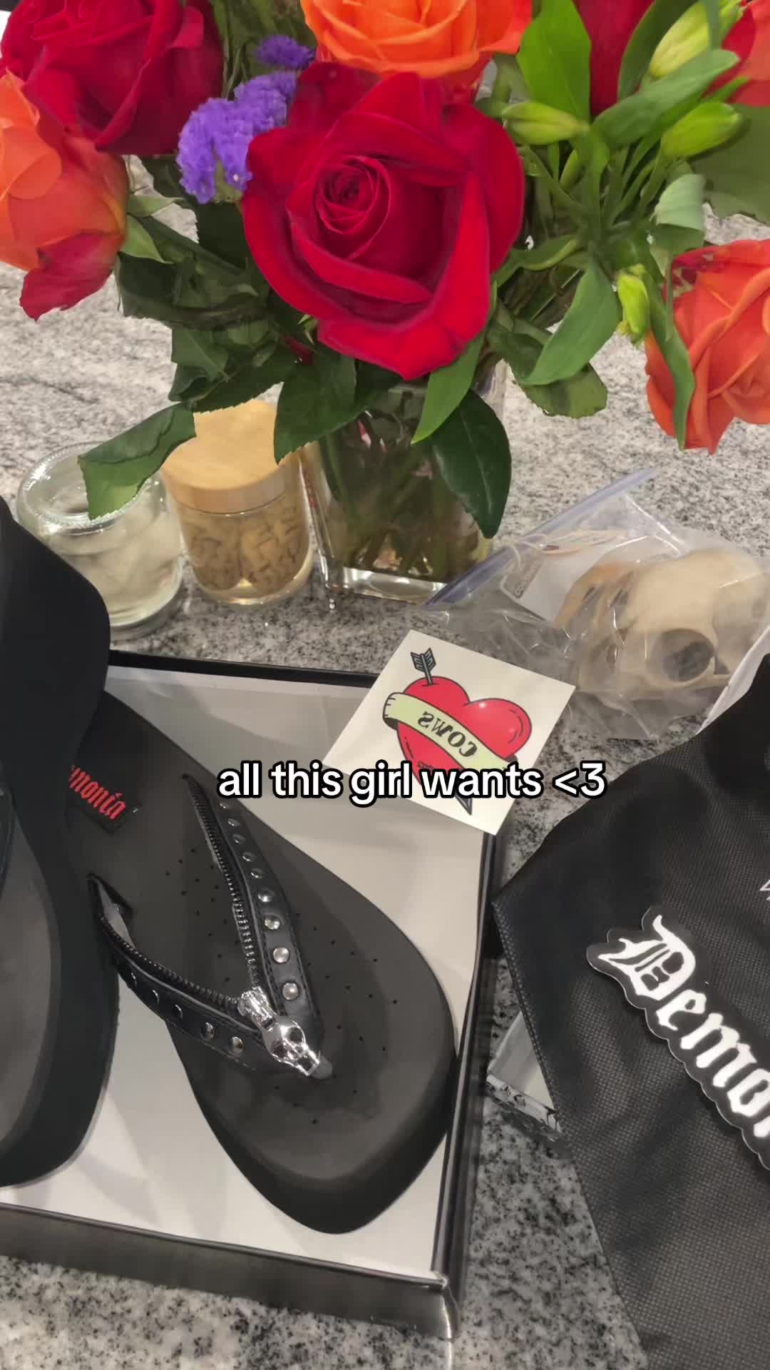 @☠︎︎